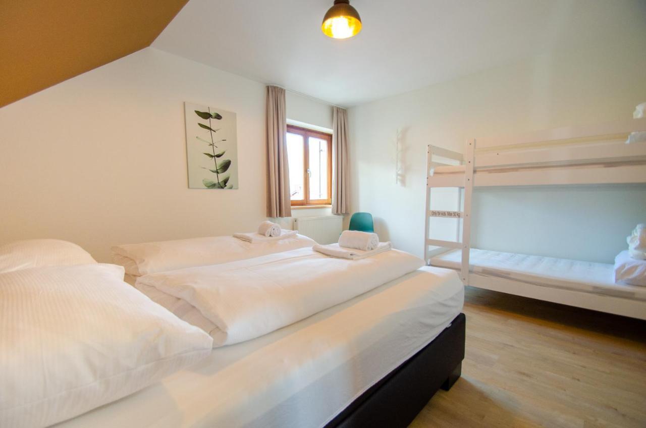Post Residence Apartments By All In One Apartments Τσελ αμ Ζέε Εξωτερικό φωτογραφία