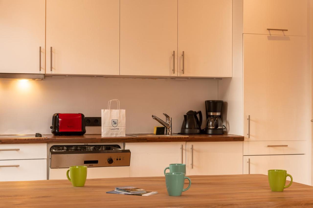 Post Residence Apartments By All In One Apartments Τσελ αμ Ζέε Εξωτερικό φωτογραφία