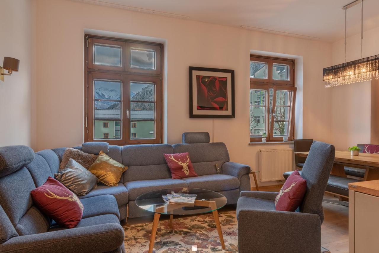 Post Residence Apartments By All In One Apartments Τσελ αμ Ζέε Εξωτερικό φωτογραφία