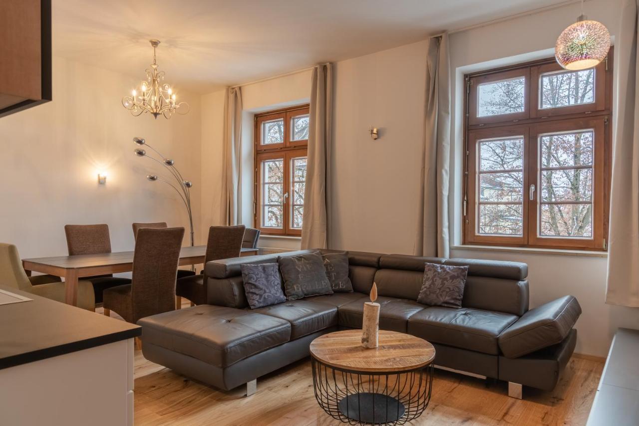 Post Residence Apartments By All In One Apartments Τσελ αμ Ζέε Εξωτερικό φωτογραφία