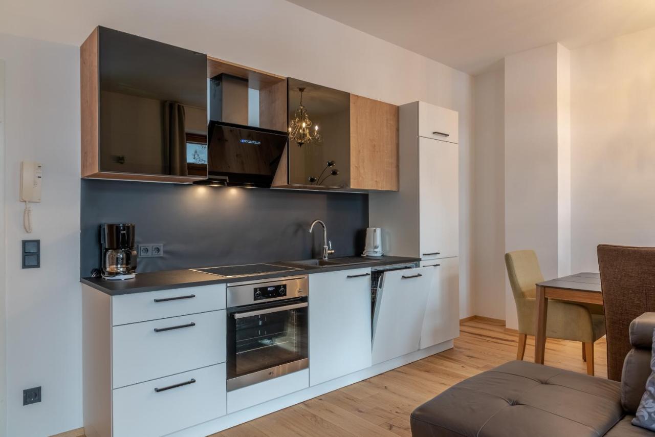 Post Residence Apartments By All In One Apartments Τσελ αμ Ζέε Εξωτερικό φωτογραφία