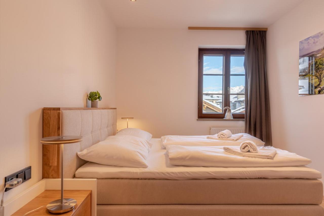 Post Residence Apartments By All In One Apartments Τσελ αμ Ζέε Εξωτερικό φωτογραφία