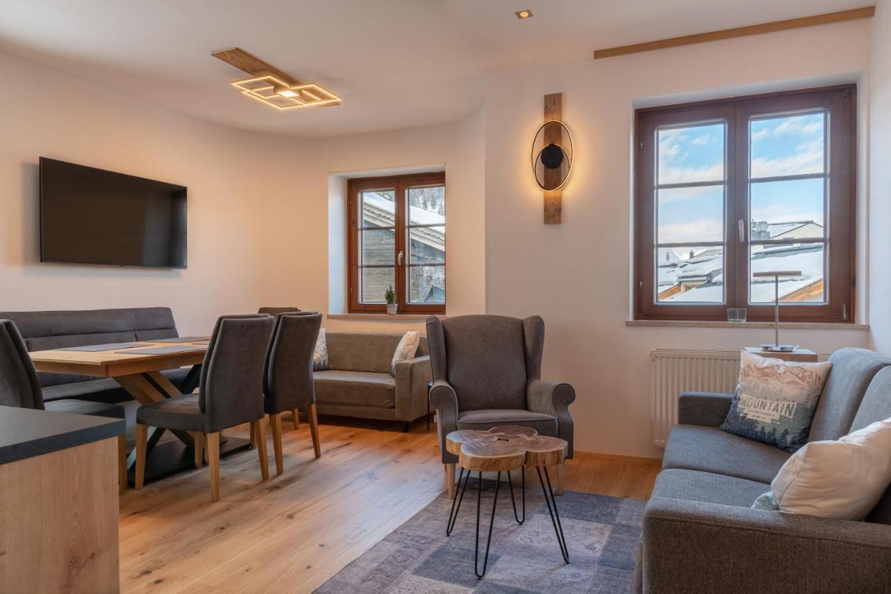 Post Residence Apartments By All In One Apartments Τσελ αμ Ζέε Εξωτερικό φωτογραφία