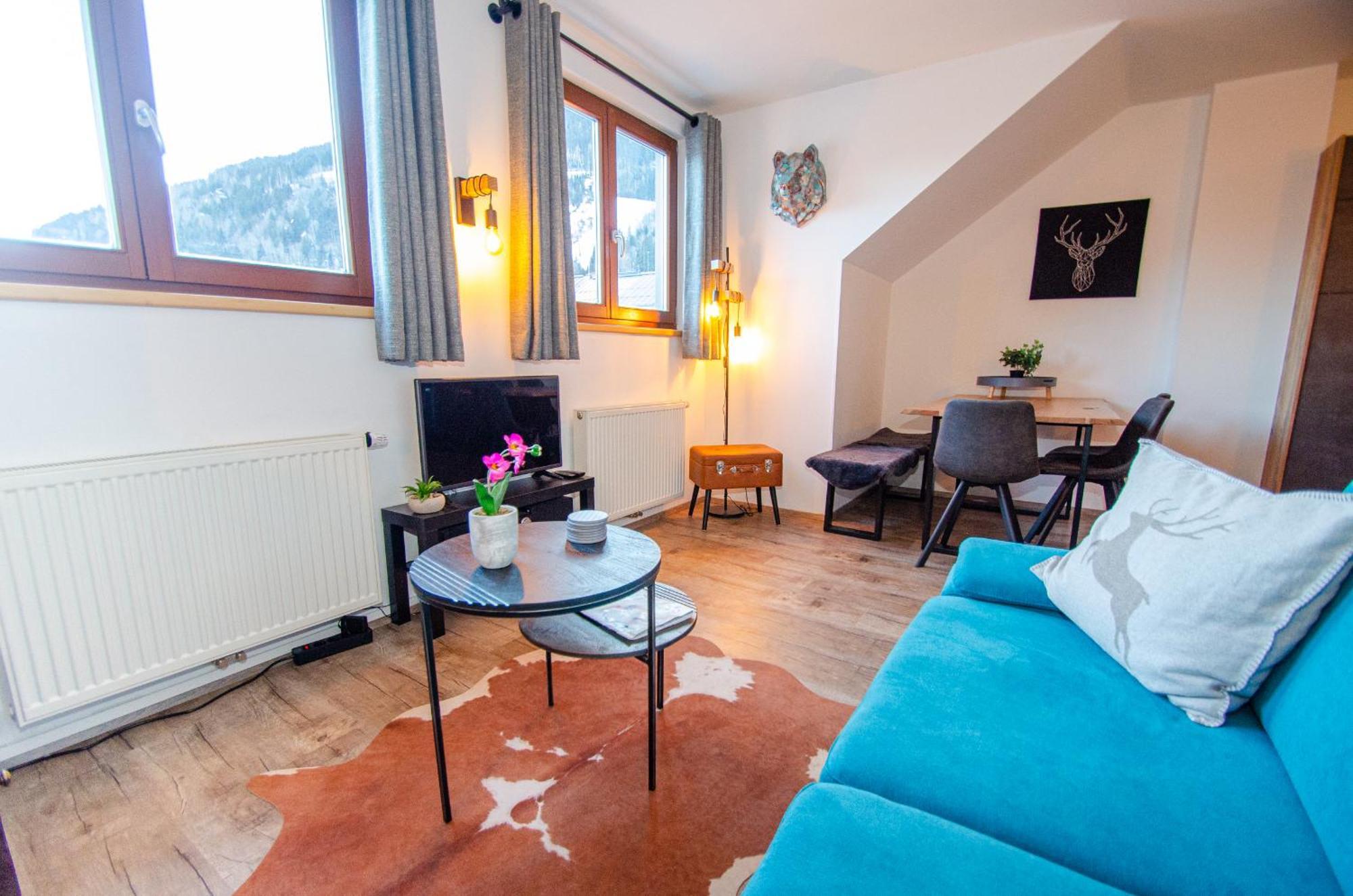 Post Residence Apartments By All In One Apartments Τσελ αμ Ζέε Δωμάτιο φωτογραφία